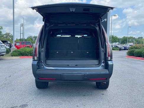 Used 2020 Cadillac Escalade Platinum AWD/4WD image 7