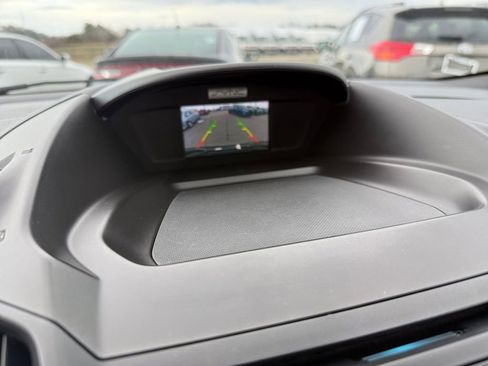 Used 2017 Ford Escape SE image 17