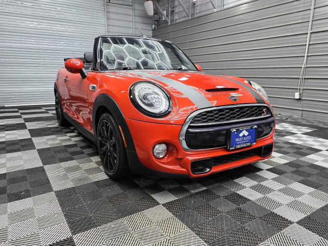 Used 2019 MINI Cooper S w/ Signature Upholstery Package FWD image 5
