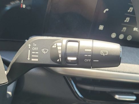New 2026 Nissan Kicks S FWD image 24