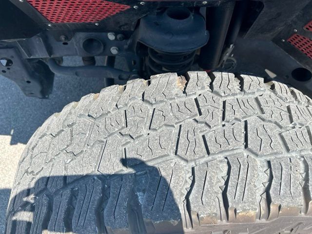 Used 2019 Jeep Wrangler Unlimited Rubicon AWD/4WD image 25