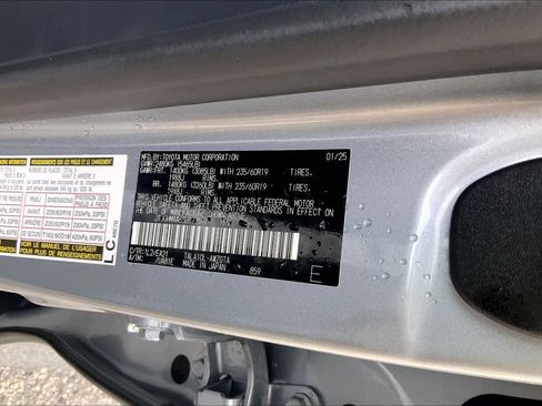 Used 2025 Lexus RX 350 Premium w/ Accessory Package (Z1) FWD image 31