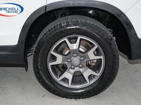 Used 2023 Honda Passport TrailSport image 42