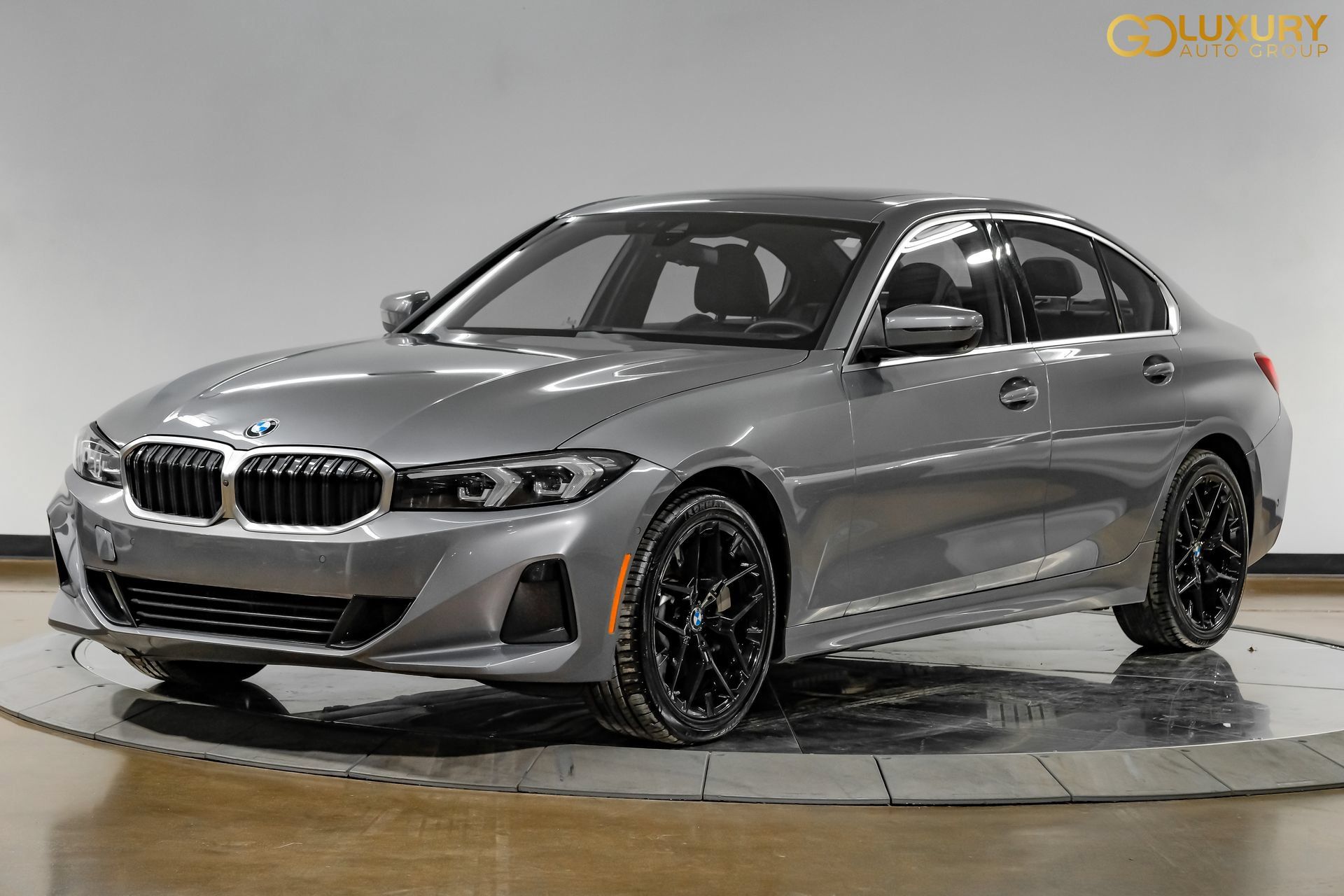 Used 2025 BMW 330i Sedan RWD image 8