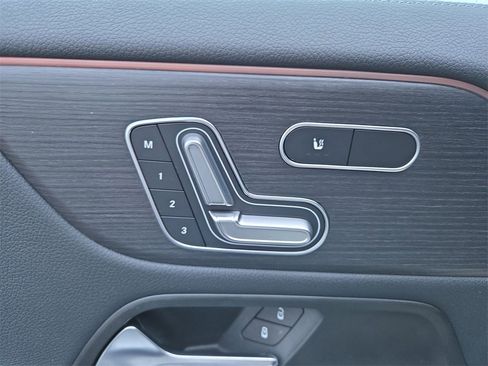 Certified 2026 Mercedes-Benz GLA 250 4MATIC image 11