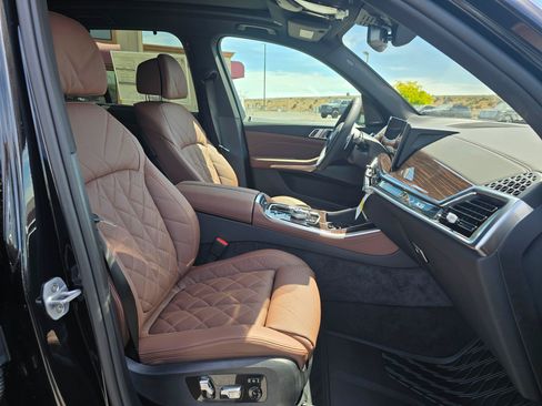 New 2026 BMW X5 xDrive40i w/ Executive Package AWD/4WD image 14