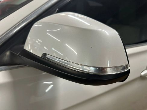 Used 2016 BMW 328i Sedan RWD image 18
