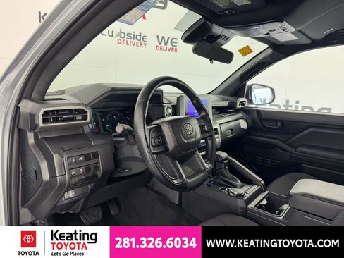 Certified 2025 Toyota Tacoma SR AWD/4WD image 15
