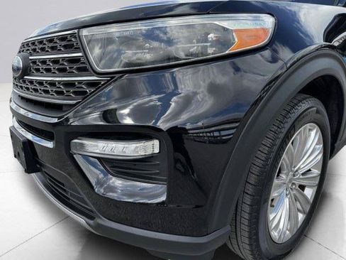 Used 2022 Ford Explorer King Ranch w/ Premium Technology Package AWD/4WD image 12