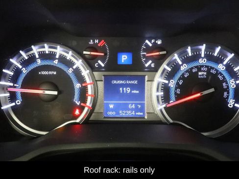 Used 2018 Toyota 4Runner SR5 image 11