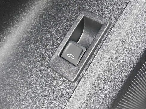 New 2026 Audi Q5 Premium AWD/4WD image 21