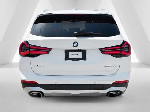 Used 2022 BMW X3 xDrive30i AWD/4WD image 6