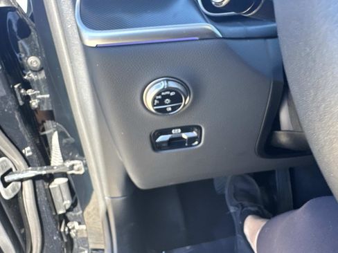 Certified 2025 Mercedes-Benz GLC 300 4MATIC image 29