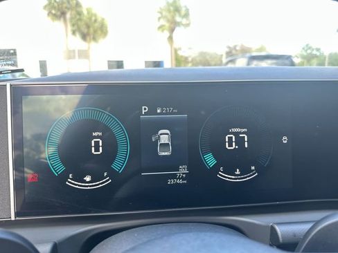Used 2025 Hyundai Santa Cruz SEL FWD image 26