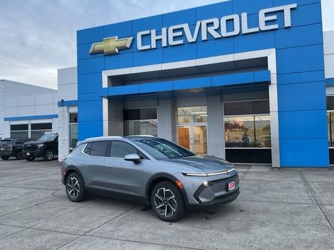 New 2026 Chevrolet Equinox EV LT image 1