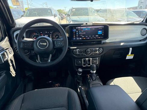 New 2026 Jeep Wrangler Unlimited Sport AWD/4WD image 18