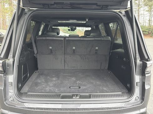 New 2026 Jeep Grand Wagoneer L 2WD w/ Premium Group I image 22