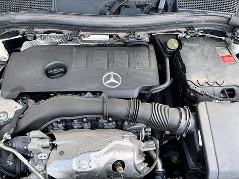 Certified 2023 Mercedes-Benz GLA 250 4MATIC image 9