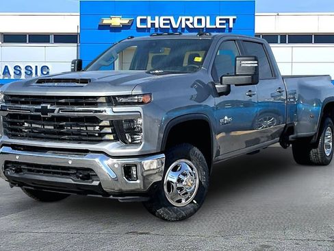 New 2026 Chevrolet Silverado 3500 LT w/ Texas Edition image 2