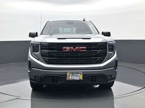 Used 2025 GMC Sierra 1500 Elevation w/ Preferred Package image 2