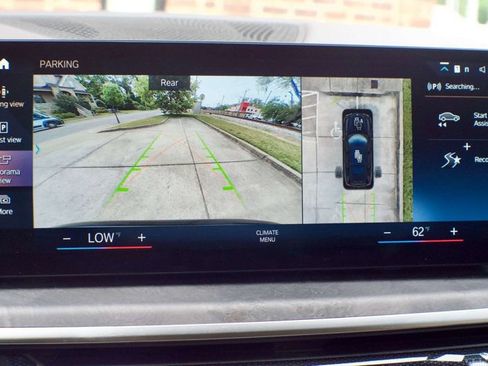 Used 2023 BMW X7 xDrive40i AWD/4WD image 28