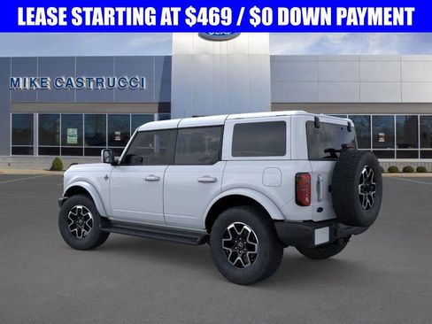 New 2025 Ford Bronco Outer Banks image 4