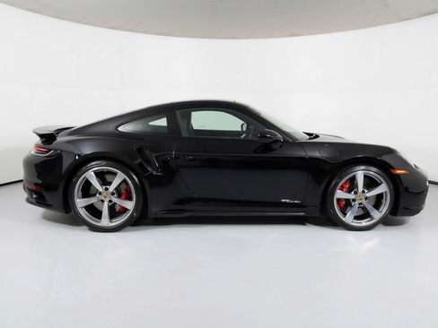Used 2021 Porsche 911 Turbo image 15