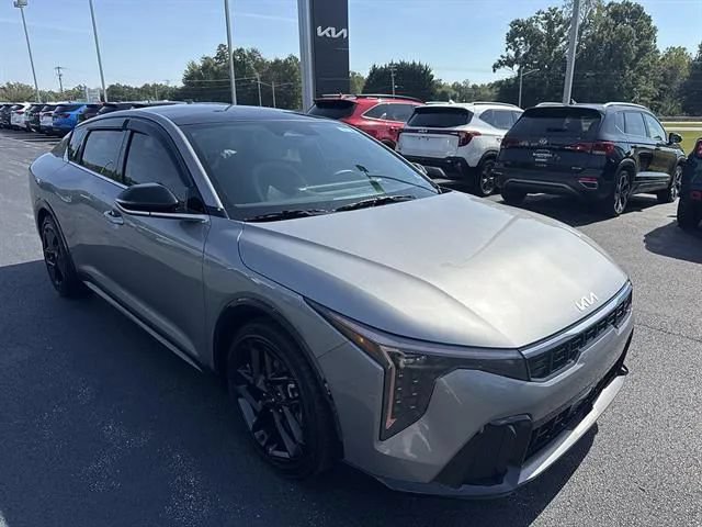 Certified 2025 Kia K4 GT-Line Turbo FWD image 1