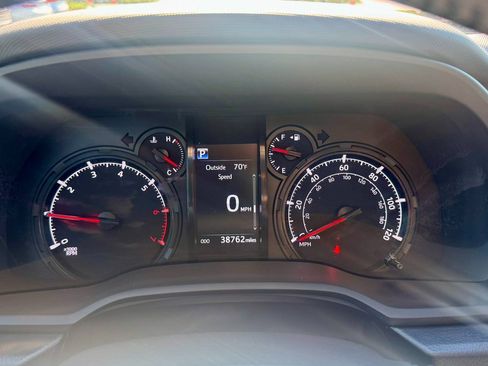 Used 2024 Toyota 4Runner SR5 image 28