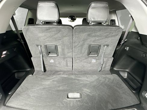 Used 2023 Jeep Grand Cherokee L Limited image 26