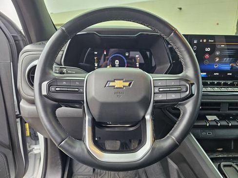 Used 2023 Chevrolet Colorado LT w/ LT Convenience Package III image 24