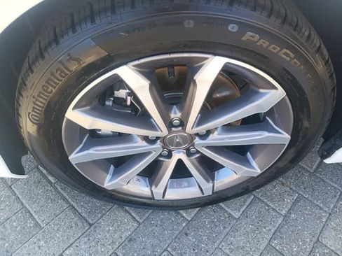 Used 2025 Acura Integra image 9