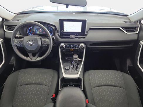 Used 2024 Toyota RAV4 XLE AWD/4WD image 9