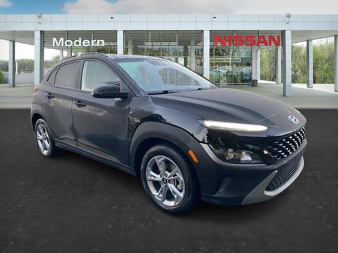 Used 2023 Hyundai Kona SEL image 7