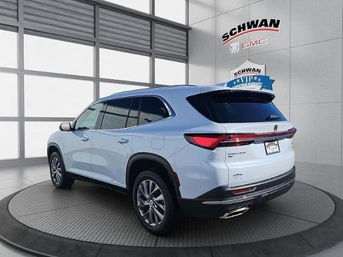 New 2026 Buick Enclave Preferred w/ Power Package image 5