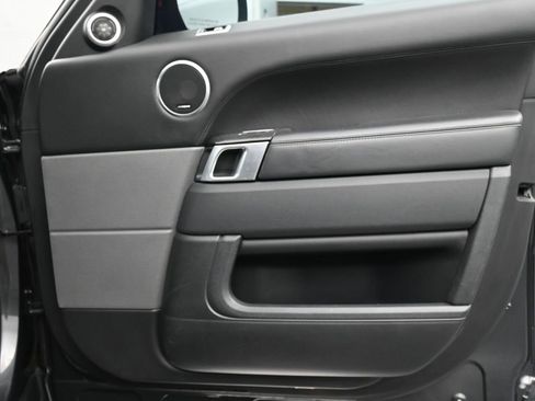 Used 2020 Land Rover Range Rover Sport HSE Dynamic image 26