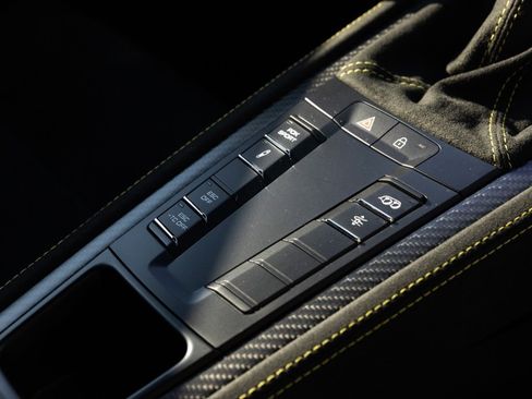 Used 2024 Porsche 718 Cayman GT4 RS w/ Weissach Package image 59