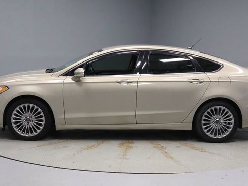 Used 2016 Ford Fusion Titanium image 11