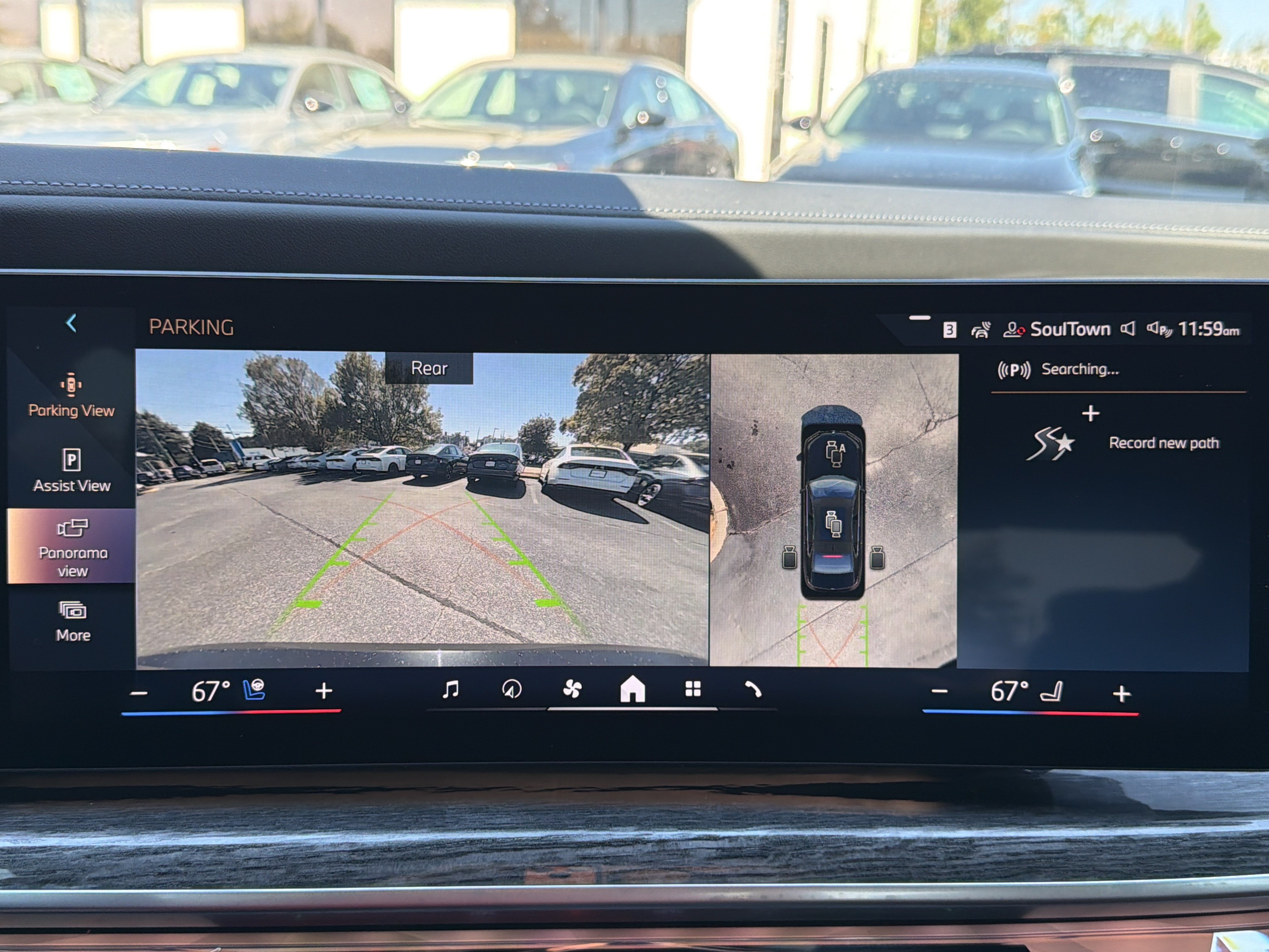 Certified 2024 BMW i7 xDrive60 AWD/4WD image 4
