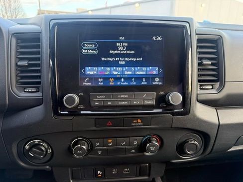 Used 2022 Nissan Frontier S w/ Technology Package image 18