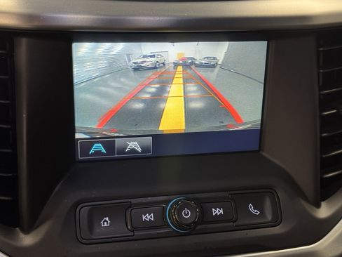 Used 2017 GMC Acadia SLE w/ LPO, Floor Liner Package image 12