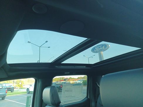 New 2025 Ford F150 Lariat w/ Equipment Group 502A High image 23