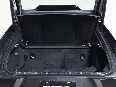 Certified 2024 Porsche Panamera image 28