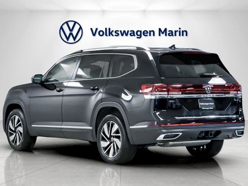 New 2026 Volkswagen Atlas SEL image 3