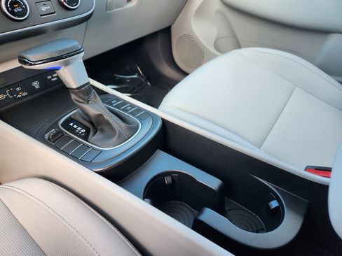 New 2026 Hyundai Kona SE image 26