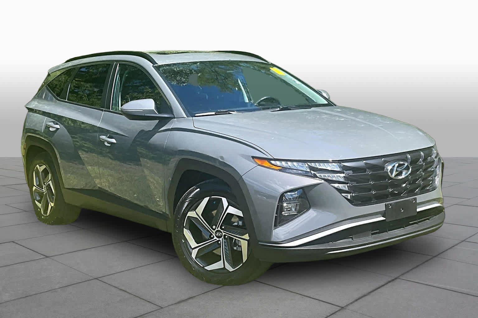 Used 2024 Hyundai Tucson SEL w/ Convenience Package FWD image 3