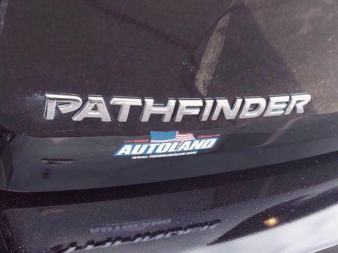 Used 2019 Nissan Pathfinder S image 29