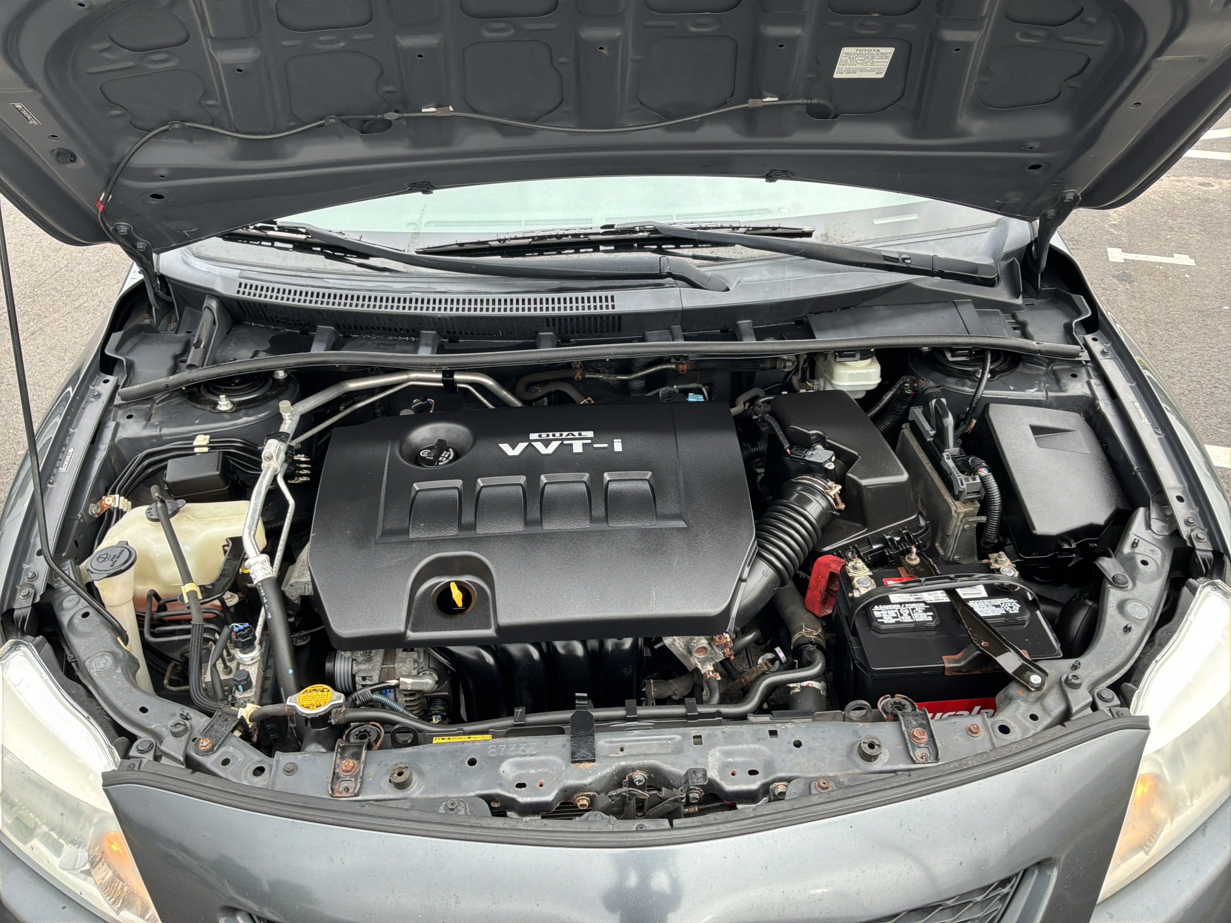 Used 2010 Toyota Corolla LE w/ All Weather Guard Pkg FWD image 33