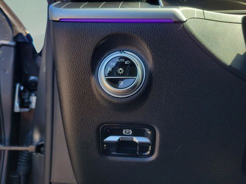 Used 2025 Mercedes-Benz C 300 Sedan image 20