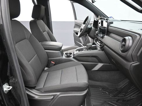 Used 2025 Chevrolet Colorado Trail Boss image 12